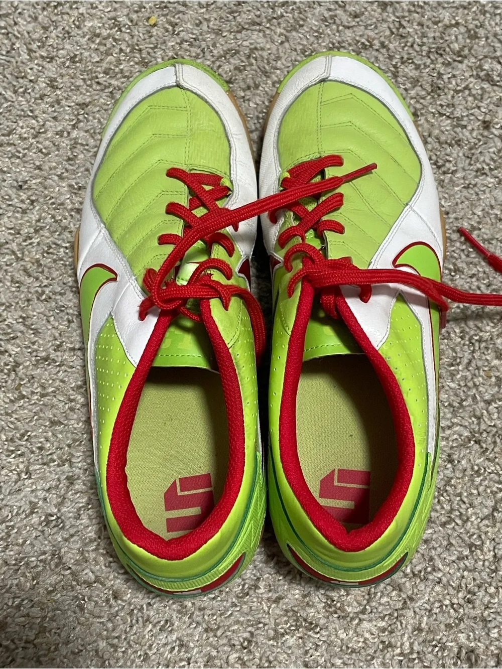 Nike Mens 11 Lime Green and red, Fusball indoor soccer shoes
